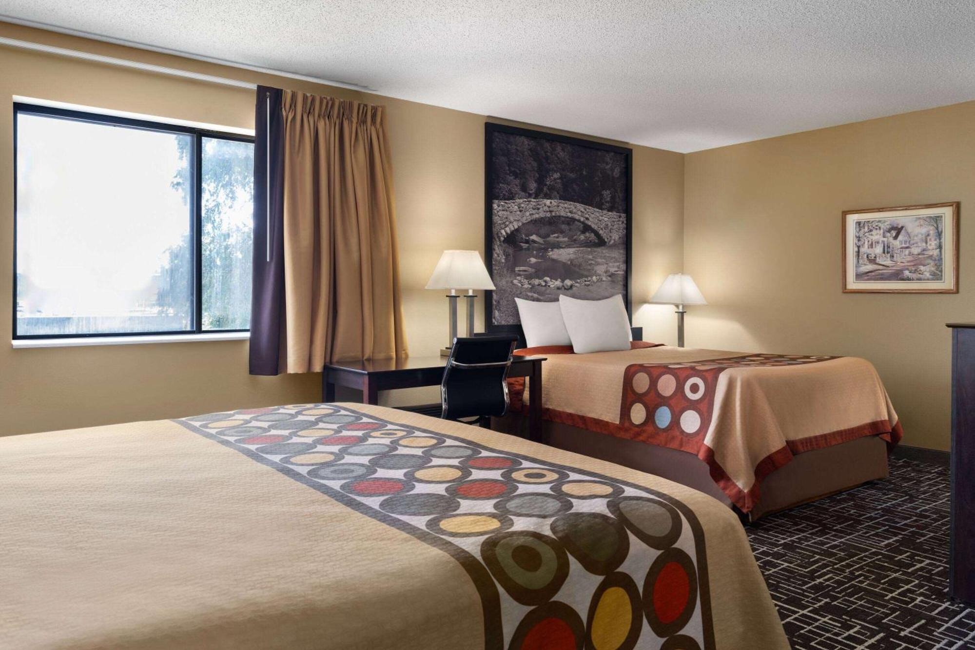 Super 8 By Wyndham Dyersville Exteriér fotografie